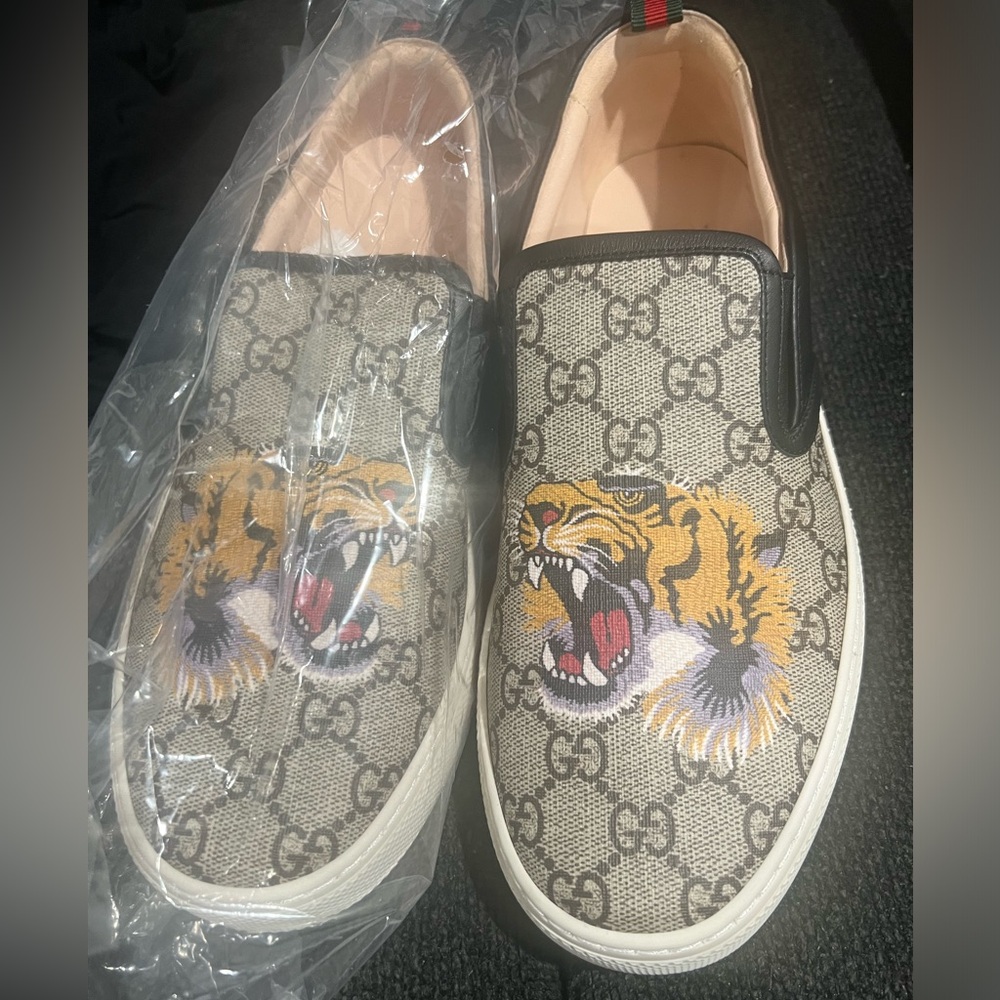 Gucci slip in